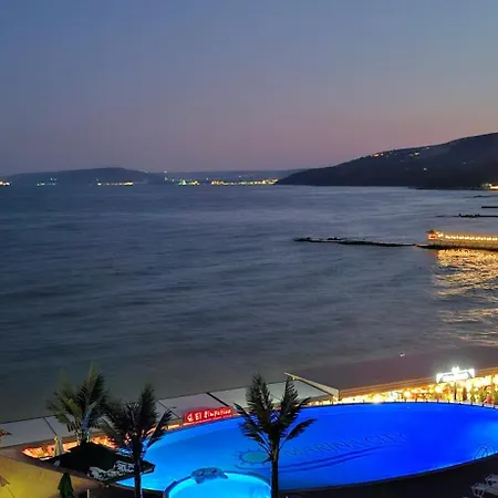 شقة Sea View C 514 بالشيك